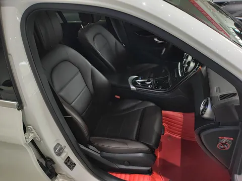 Mercedes-Benz Mercedes-Benz GLC
