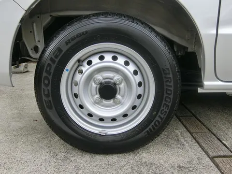 Nissan Clipper