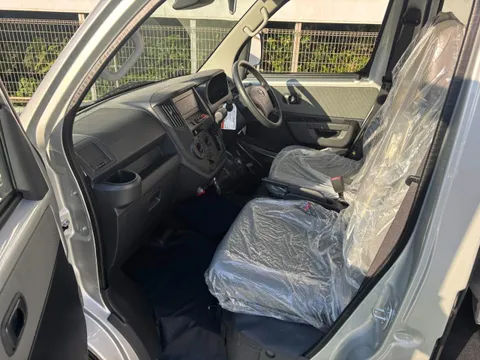 Toyota TownAce Van