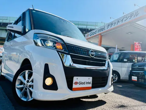 Nissan Dayz Roox