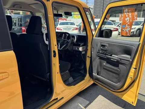 Suzuki Spacia Custom