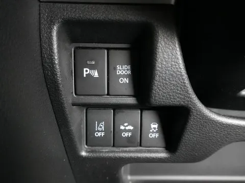 Suzuki Spacia Gear