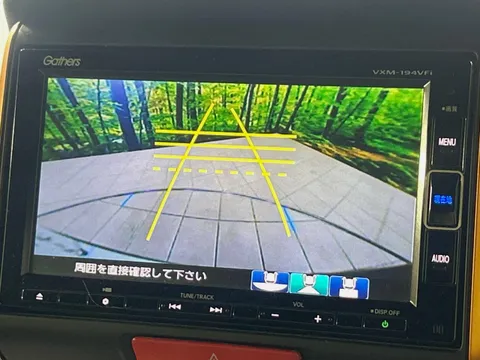 Honda N-BOX Slash