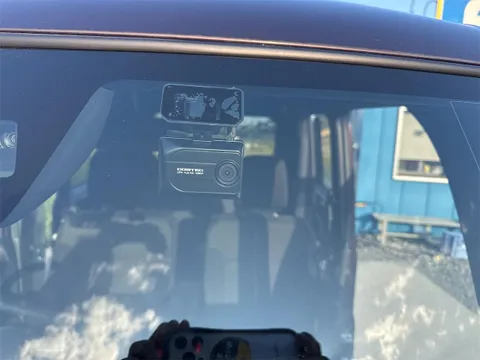 Toyota Pixis Mega