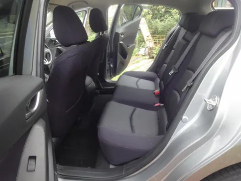 Mazda Axela Sport