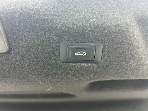 Jaguar XEL