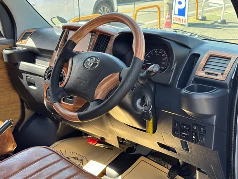 Toyota TownAce Van
