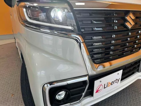 Suzuki Spacia Custom