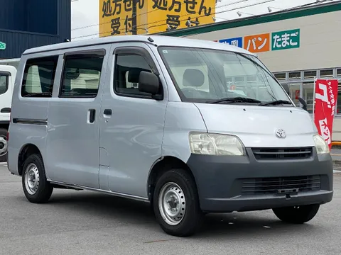 Toyota TownAce Van