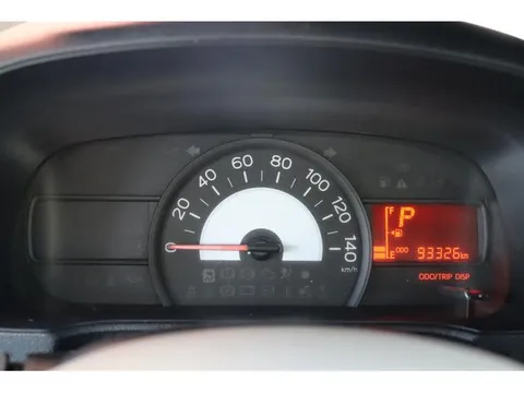 Daihatsu Mira Tocot