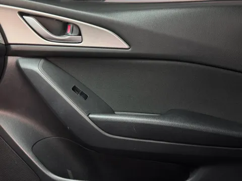 Mazda Mazda 3