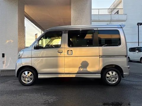 Daihatsu Atrai Wagon