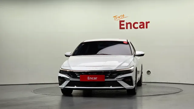 Hyundai Elantra (Avante)
