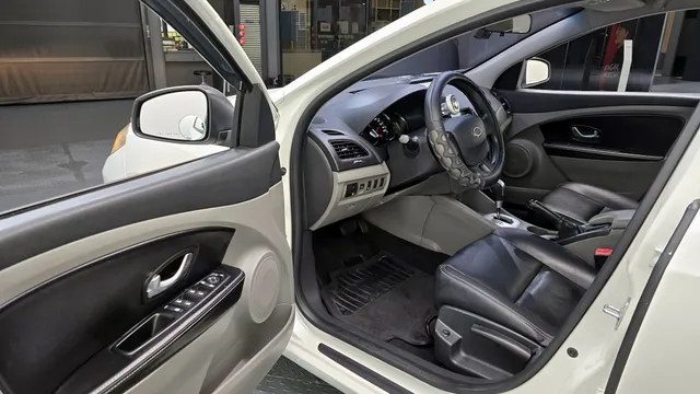 Renault SM3