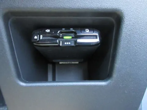 Toyota Pixis Mega
