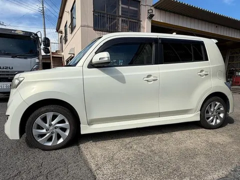 Toyota bB