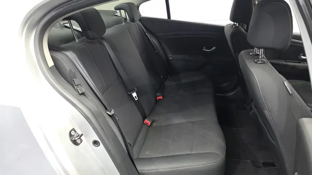 Renault SM3