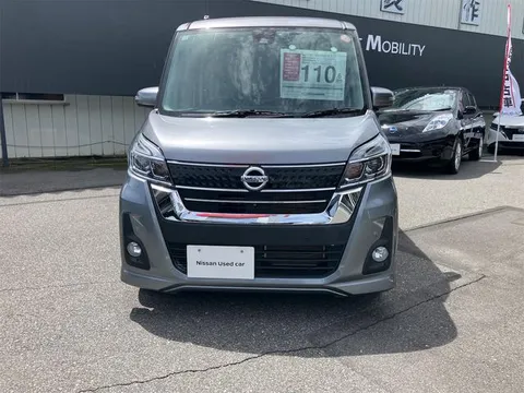 Nissan Dayz Roox
