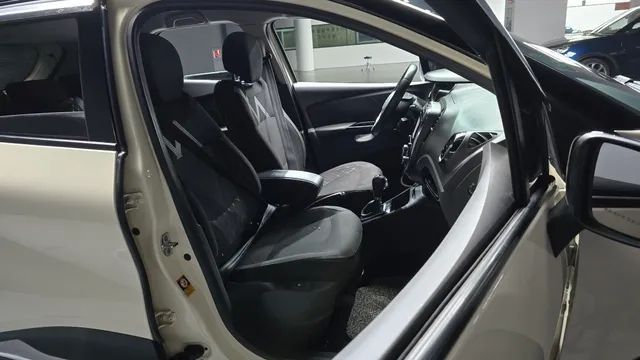 Renault QM3