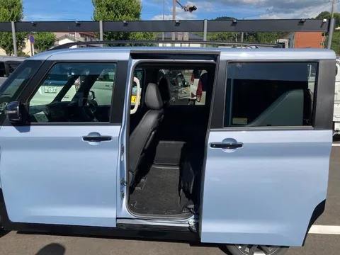 Mitsubishi Delica Mini