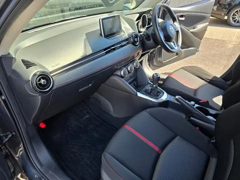 Mazda Mazda2 (Demio)