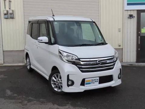 Nissan Dayz Roox