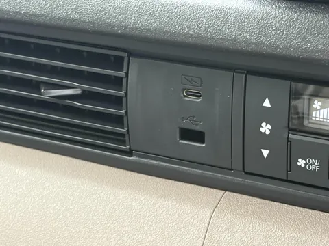 Honda N-BOX Joy