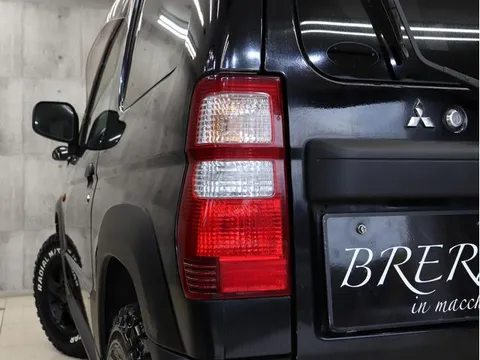 Mitsubishi Pajero Mini