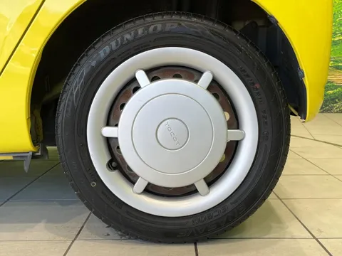 Daihatsu Mira Tocot