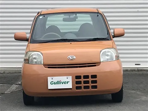 Daihatsu Esse