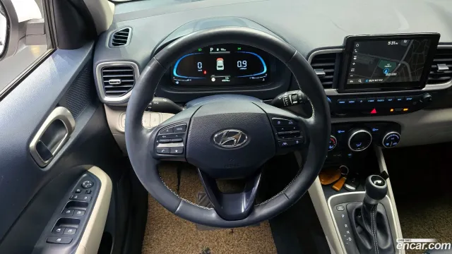 Hyundai Venue