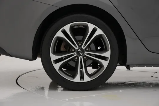 Kia Cerato (K3)