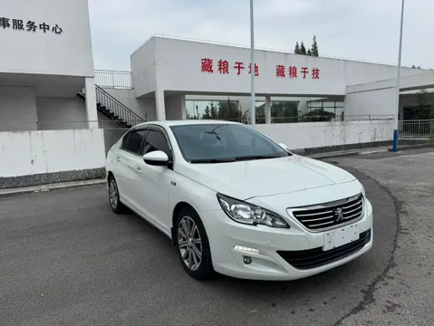 Peugeot 408
