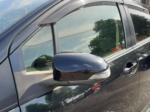 Toyota Yaris (Vitz)