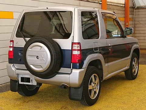 Mitsubishi Pajero Mini