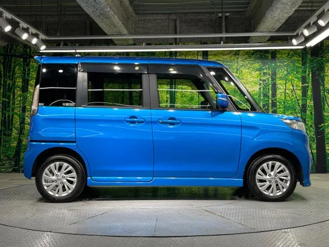 Suzuki Spacia Custom Z