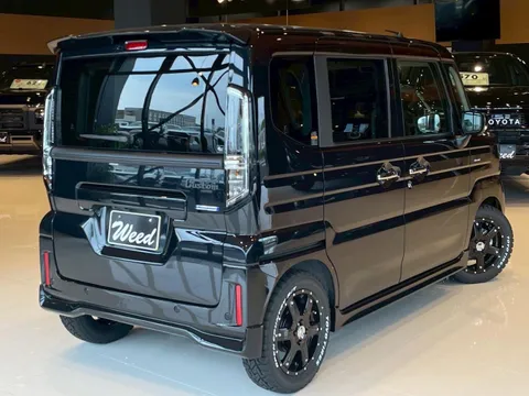 Suzuki Spacia Custom