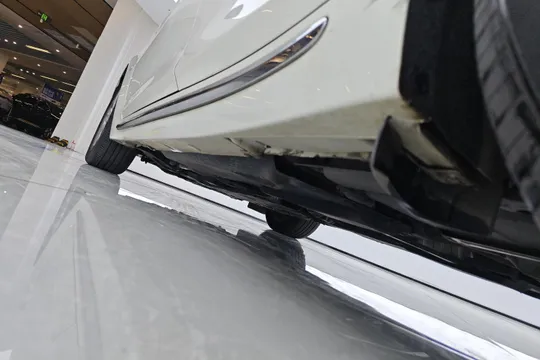 Infiniti Q50L