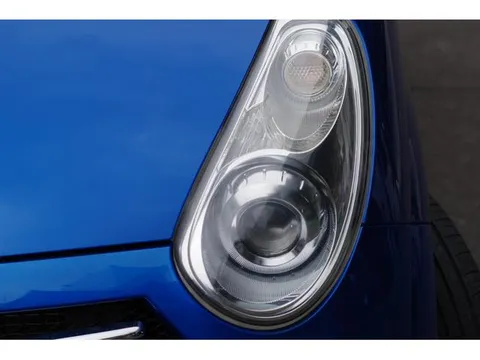 Subaru R2