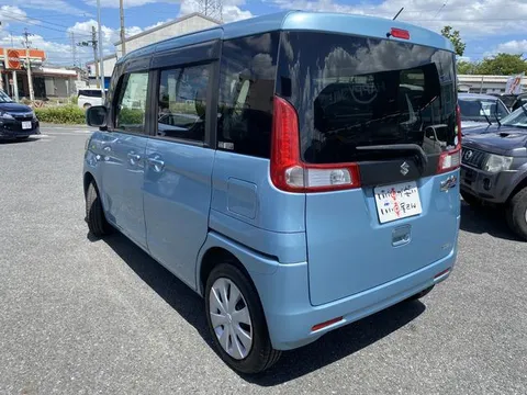 Suzuki Spacia