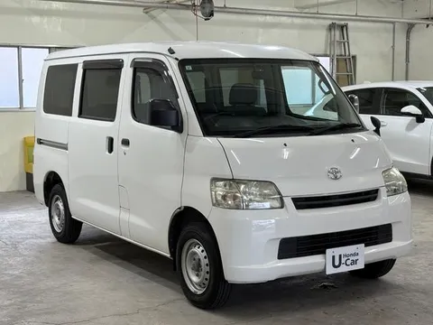 Toyota TownAce Van