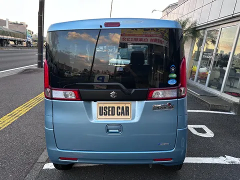 Suzuki Spacia