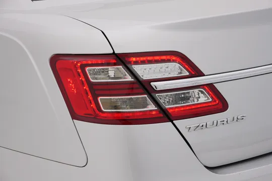 Ford Taurus