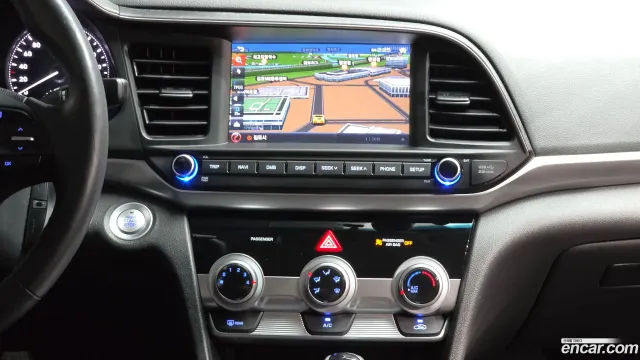 Hyundai Elantra (Avante)