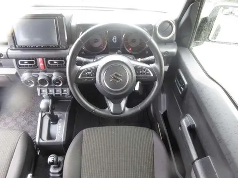 Suzuki Jimny Sierra