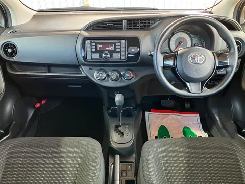 Toyota Yaris (Vitz)