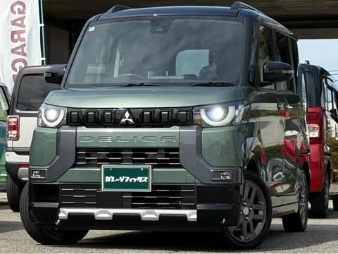 Mitsubishi Delica Mini