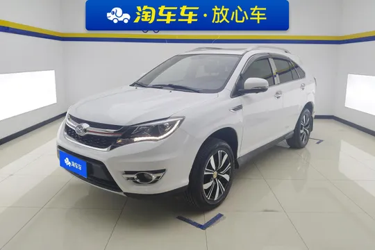 BYD S7