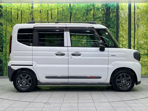 Suzuki Spacia Gear