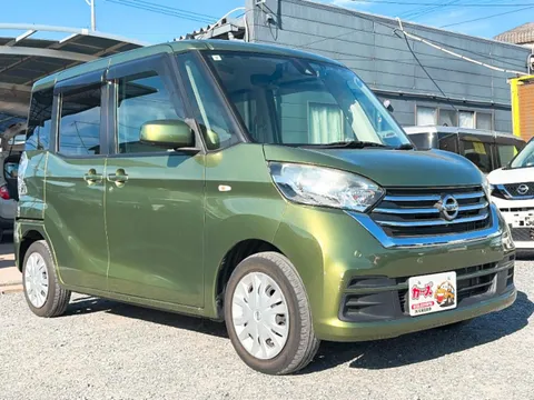 Nissan Dayz Roox